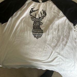 Black and white long sleeved tee with deer heat. XL